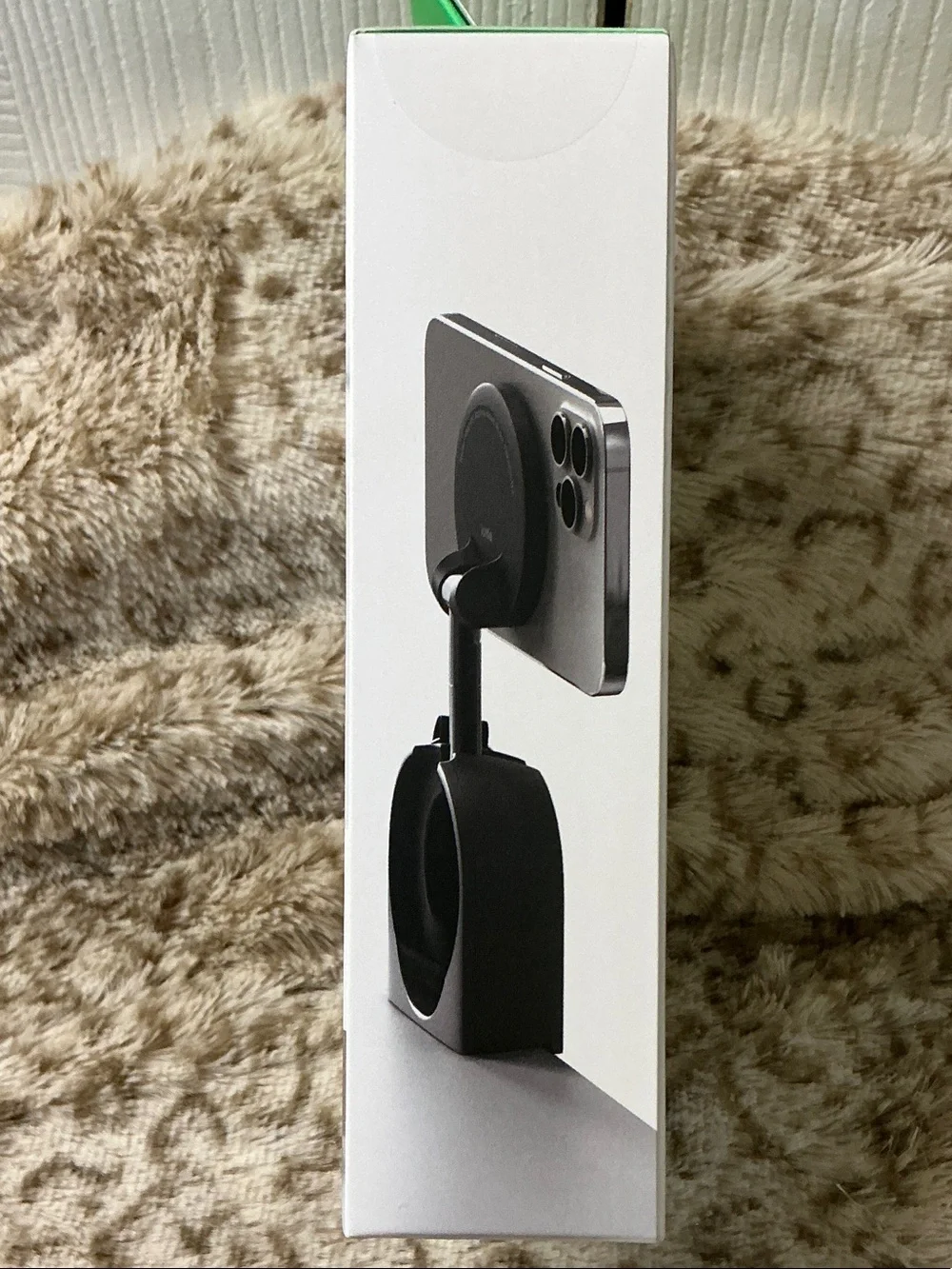 Treker Magnetic Travel Mount - Black